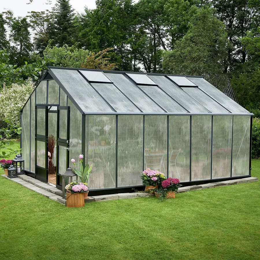 Juliana Gartner - 18,80 m2 antracit/sort 10 mm polycarbonat