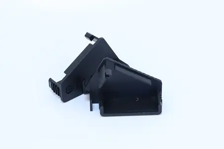 Bag 30 - Gutter Endcap - Left
