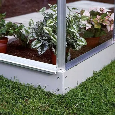 Halls Wall Garden Base 62 Silver
