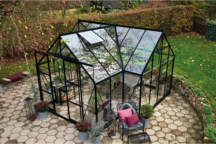 Halls ICON Gardenhouse 8