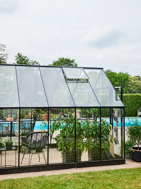 Halls Qube+ - 12,5 sort 3mm hærdet glas i hele baner