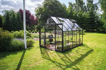 Halls ICON 8 Greenhouse